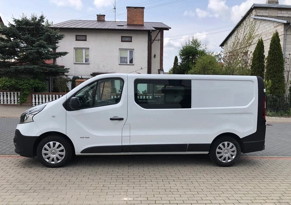 Renault Trafic cena 59500 przebieg: 197000, rok produkcji 2017 z Ciechanowiec małe 254